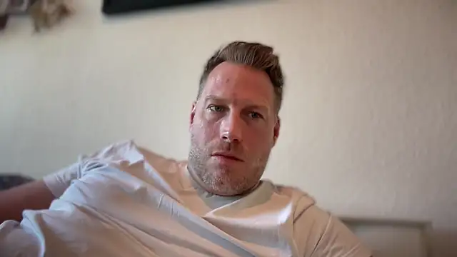 Christian87xxx online show from 05/28/26, 05:21