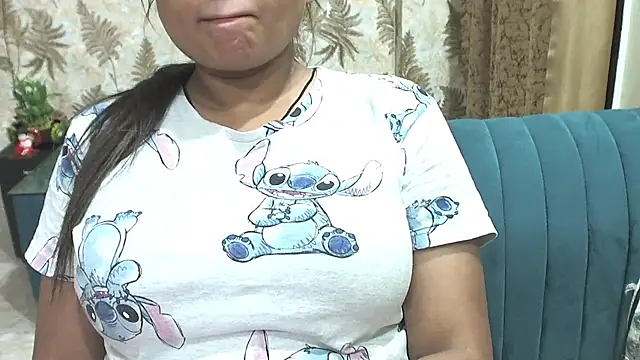 Snapshot of Kannu- chatting on 07/18/26, 07:28 Kannu- online show from 07/18/26, 07:28