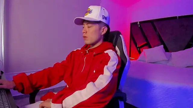 marcuscollins1  online show from 11/30/25, 01:37