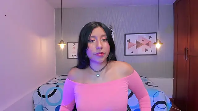 Nohemi louse online show from 03/13/25, 07:28