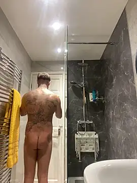 Snapshot of Jamesdeanmcqueen chatting on 01/30/25, 10:41 Jamesdeanmcqueen online show from 01/30/25, 10:41