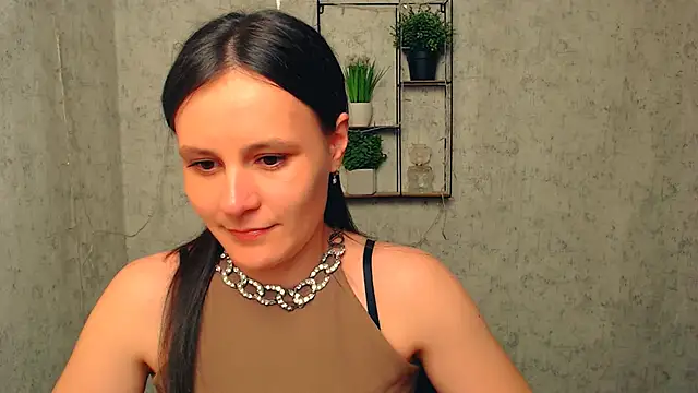 Snapshot of ValeriaHeart_ chatting on 02/17/25, 02:15 ValeriaHeart online show from 02/17/25, 02:15