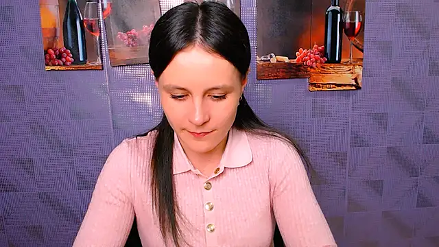 Snapshot of ValeriaHeart_ chatting on 03/19/25, 01:29 ValeriaHeart online show from 03/19/25, 01:29