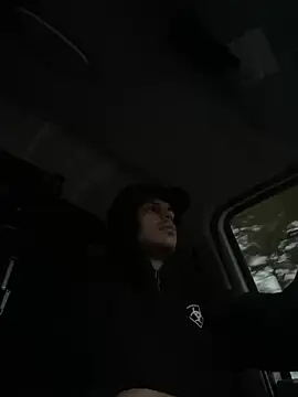 Snapshot of buckincowboy chatting on 02/02/25, 12:13 buckincowboy online show from 02/02/25, 12:13