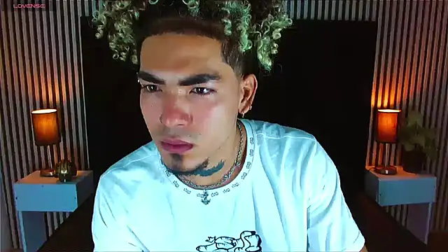 LihanJor 23 online show from 10/13/25, 01:11