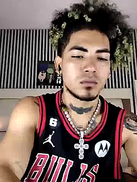 LihanJor 23 online show from 12/02/25, 01:17