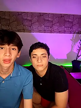 Snapshot of jacob_and_sam chatting on 03/04/25, 02:49 jacob and sam online show from 03/04/25, 02:49