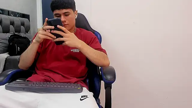 roan birkin online show from 10/24/25, 07:21