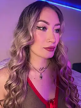 Snapshot of Lally_Valencia__ chatting on 10/18/25, 04:59 Lally Valencia   online show from 10/18/25, 04:59