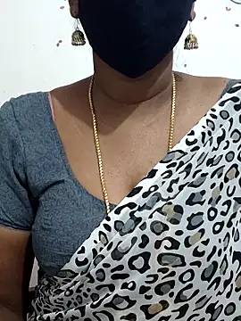 Tamil Meera12 online show from 11/24/25, 11:59