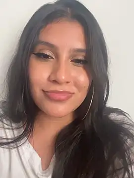 Arianna Fioree online show from 07/16/26, 10:05