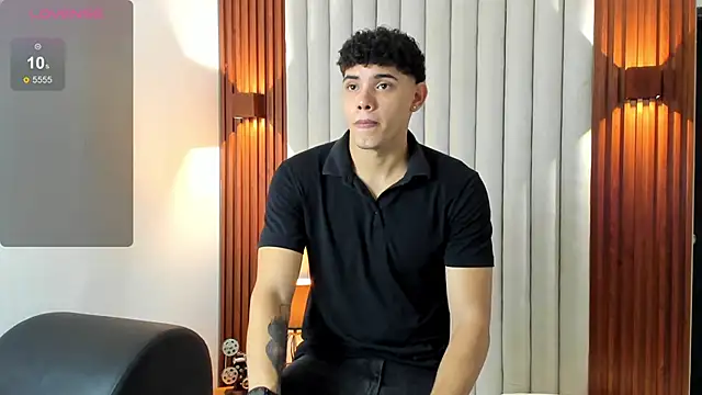 Snapshot of Justin_mack chatting on 11/12/25, 11:54 Justin mack online show from 11/12/25, 11:54