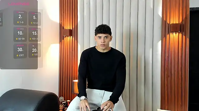 Snapshot of Justin_mack chatting on 11/15/25, 12:02 Justin mack online show from 11/15/25, 12:02