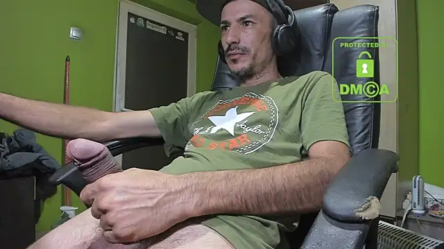 BigCumShoot online show from 10/11/25, 04:12