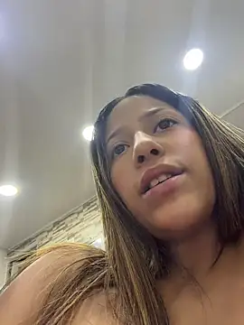 vicky bass online show from 11/27/25, 12:24