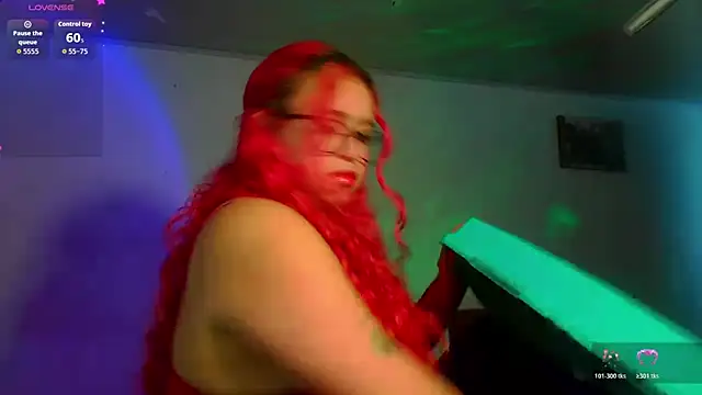 EstefyTabbo online show from 04/28/26, 05:07
