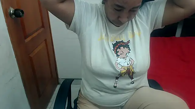 Snapshot of Siblleyx chatting on 02/25/25, 07:03 Siblleyx online show from 02/25/25, 07:03