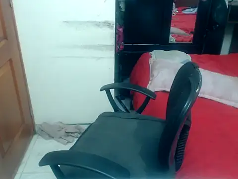 Snapshot of Siblleyx chatting on 03/13/25, 12:48 Siblleyx online show from 03/13/25, 12:48