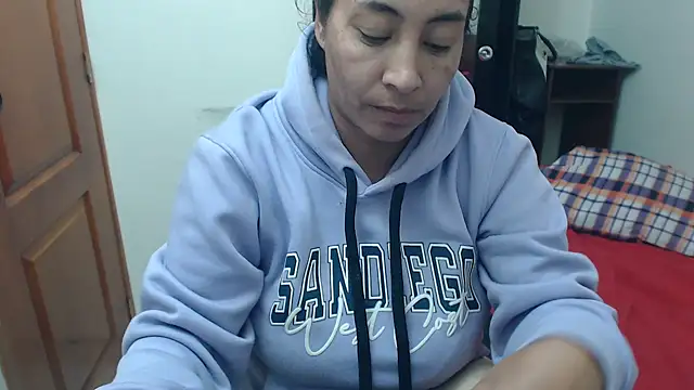 Snapshot of Siblleyx chatting on 03/19/25, 12:15 Siblleyx online show from 03/19/25, 12:15