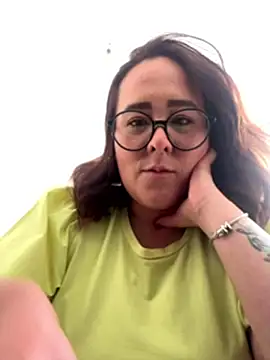 Snapshot of SweetRomina chatting on 02/26/26, 07:57 SweetRomina online show from 02/26/26, 07:57