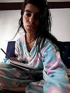 Ariell Kieran online show from 03/09/25, 07:37