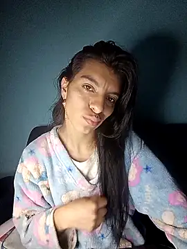 Ariell Kieran online show from 11/21/25, 03:16