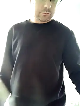 Snapshot of balkis30 chatting on 09/22/25, 08:05 balkis30 online show from 09/22/25, 08:05