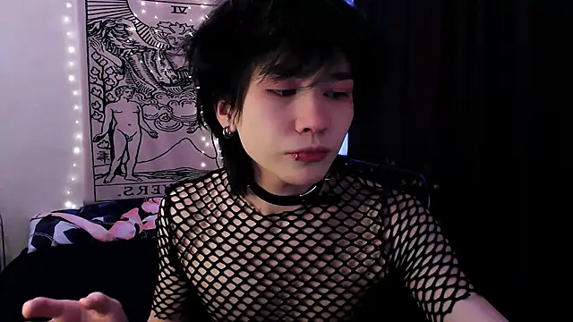 Snapshot of rennnuts chatting on 03/22/25, 09:56 rennnuts online show from 03/22/25, 09:56