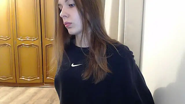 aurora lust online show from 11/12/25, 06:36