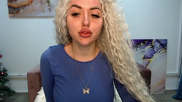 Snapshot of MissisCaty chatting on 02/03/25, 07:31 MissisCaty online show from 02/03/25, 07:31