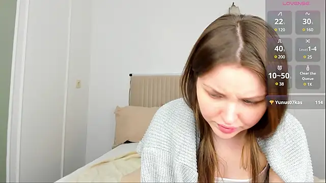 Lora Rosee online show from 02/18/25, 08:49