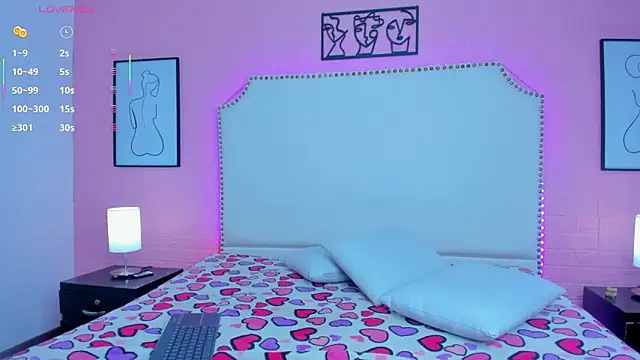  Emma whiitee  online show from 11/13/25, 01:10