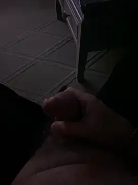 Snapshot of Avignon1963 chatting on 02/22/25, 06:28 Avignon1963 online show from 02/22/25, 06:28