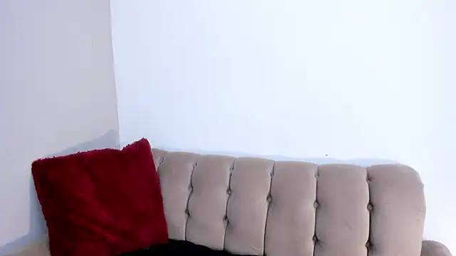 Violetta 0 online show from 03/05/25, 08:53