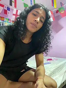 alexiaross96 online show from 06/23/26, 05:22