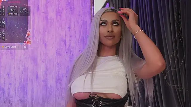 Snapshot of KarlaBart chatting on 02/01/26, 08:07 KarlaBart online show from 02/01/26, 08:07