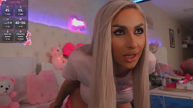 Snapshot of KarlaBart chatting on 02/26/26, 08:19 KarlaBart online show from 02/26/26, 08:19