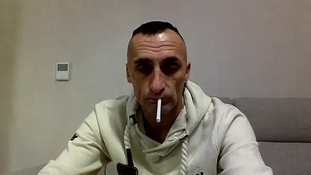 Snapshot of ANGELSANTAMARIA- chatting on 11/29/25, 07:00 ANGELSANTAMARIA- online show from 11/29/25, 07:00