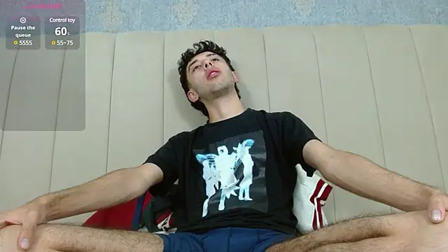 Snapshot of erickblaze_wm chatting on 02/27/25, 10:15 erickblaze wm online show from 02/27/25, 10:15