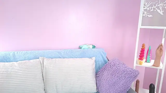 Hiyakasudere online show from 10/27/25, 06:12