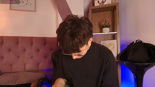 PepperTwink online show from 12/01/25, 04:45