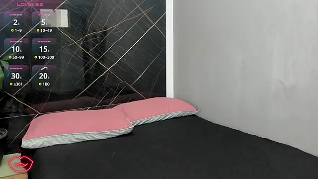 maddie 18 online show from 03/10/25, 11:53