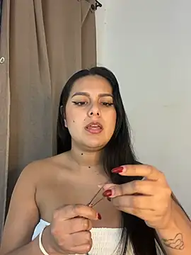 Snapshot of antonella_rod chatting on 05/07/26, 07:41 antonella rod online show from 05/07/26, 07:41