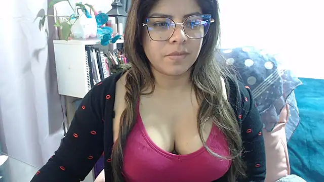 KatteAngelLat online show from 11/17/25, 11:43