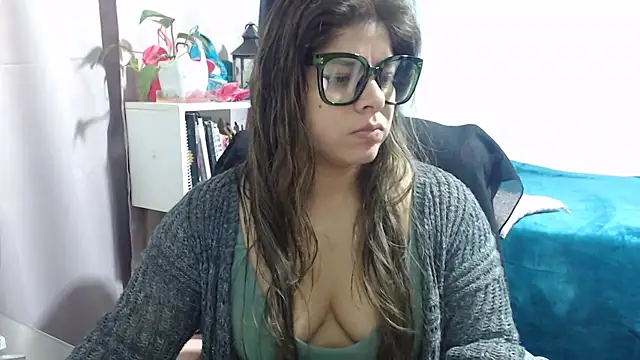 KatteAngelLat online show from 11/26/25, 12:44