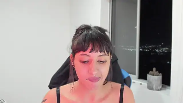 ggor4w33 online show from 09/09/25, 02:00