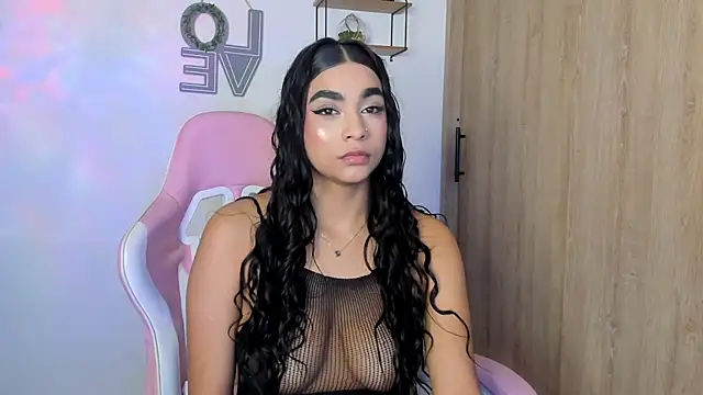 Bella ricci  online show from 11/27/25, 01:07