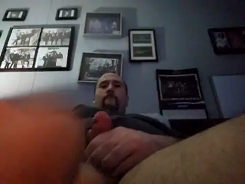 Snapshot of maddy060606 chatting on 02/04/26, 06:41 maddy060606 online show from 02/04/26, 06:41