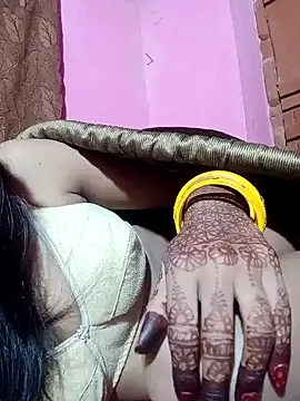 Snapshot of Miss_triha chatting on 02/02/25, 05:26 Miss triha online show from 02/02/25, 05:26