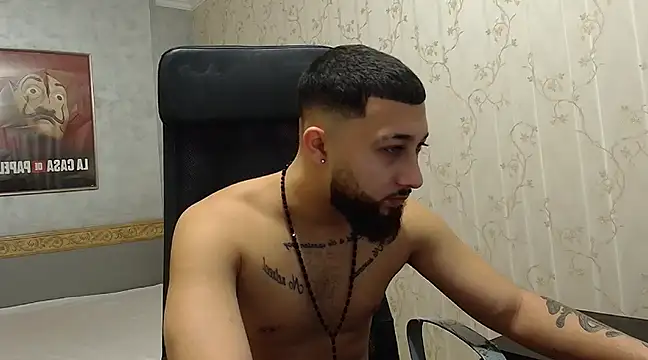 Snapshot of JaceZachary chatting on 02/12/25, 05:47 JaceZachary online show from 02/12/25, 05:47